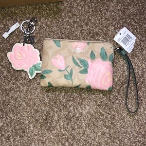 Coach wristlet and keychain
